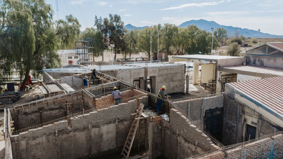 Obra de reconstrucción y ampliación de la Escuela Esteban Agustín Gascón en Niquivil, Jáchal.